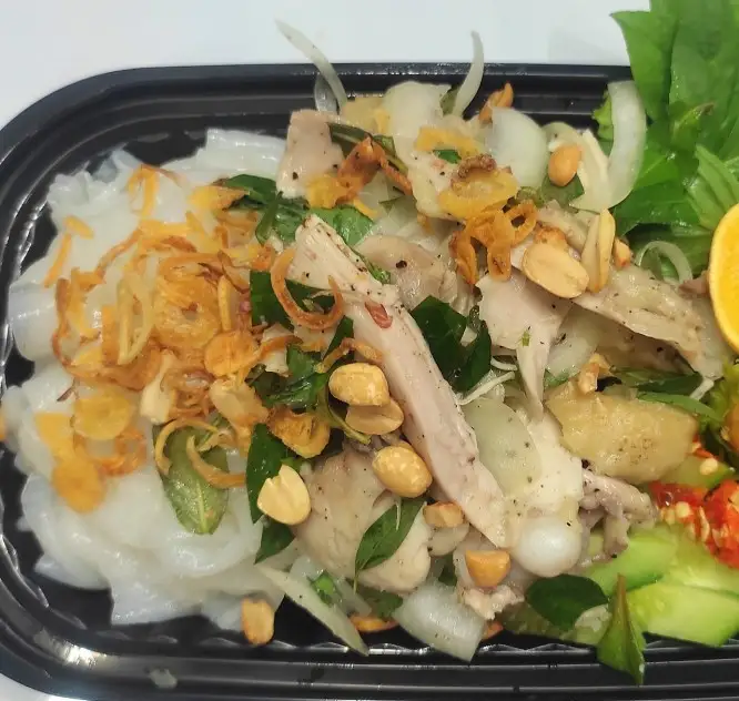 Bánh ướt gà xé + 01 Pepsi - 66.000 ₫ tại Bánh Ướt Lòng Gà Đà Lạt - Chính Gốc