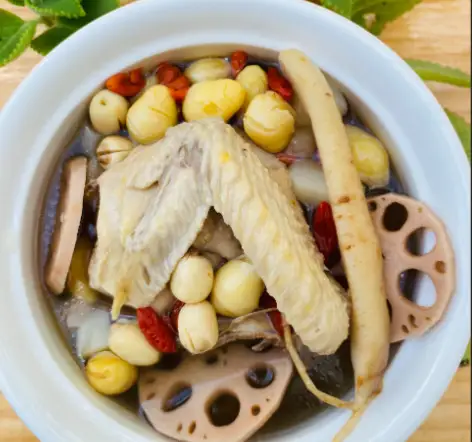Banyan - Gà Nướng Lu & Gà Hầm Sâm - Phú Mỹ - Ẩm thực quốc tế gần bạn