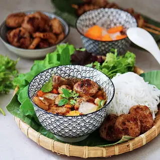 Hình ảnh Bún chả truyền thống