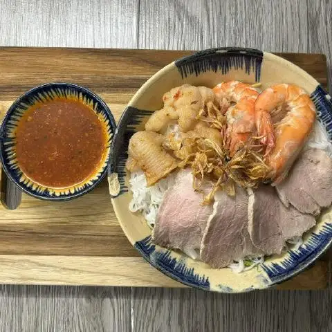 Bún Thái Trộn Hỷ Hỷ - Trần Quốc Toản - Bún/Phở/Mỳ/Cháo gần bạn