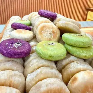 Hình ảnh Bánh hạt dẻ - hộp 10 cái