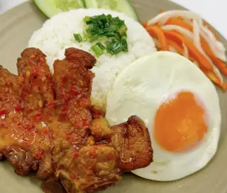 Hình ảnh Cơm sườn trứng