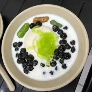 Hình ảnh Tàu hũ khoai dẻo trân châu đường đen