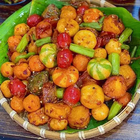 Đồ Ăn Vặt, Cá Viên Chiên & Chân Gà Sốt Thái Food - Tân Hòa Đông - Ăn vặt gần bạn