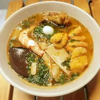 Bánh canh đặc biệt - 75.000 ₫ tại Bánh Canh Cua 615 - Huỳnh Tấn Phát