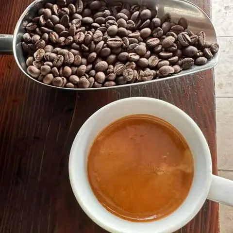 Cà Phê Pha Máy - Trà Trái Cây - Hồ Thị Kỷ - Cà Phê/Trà gần bạn
