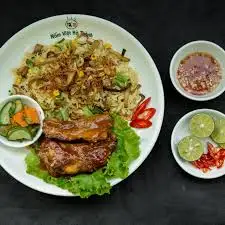 Hình ảnh Cơm rang sườn chua ngọt