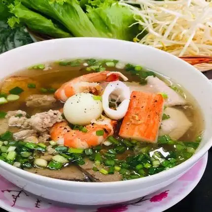 Hủ tiếu thập cẩm - 70.000 ₫ tại Lẩu Xí Quách & Hủ Tiếu Xí Quách Thập Cẩm - Tôn Đản