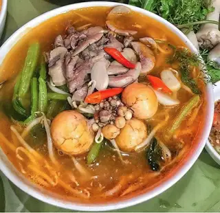 Hình ảnh Mỳ chua cay