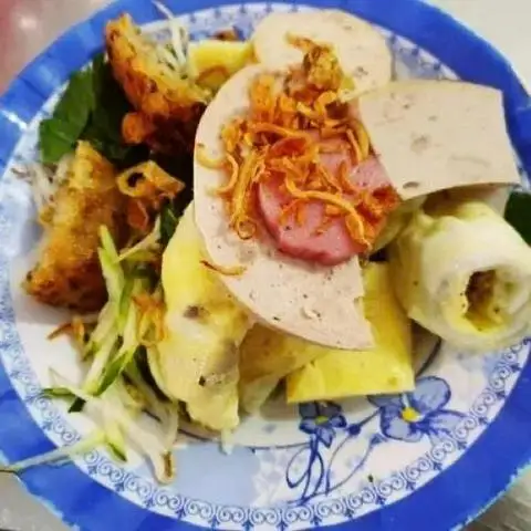Hình ảnh Bánh Cuốn, Bánh Ướt & Bún Riêu Cô Sáu - Hương Lộ 2