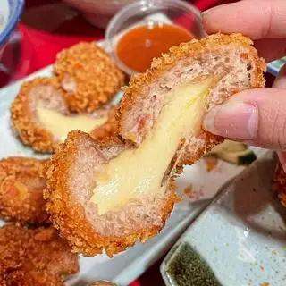 Nem phô mai viên nhỏ - 62.000 ₫ tại Nem Chua Rán By Abiii - Phan Văn Hân