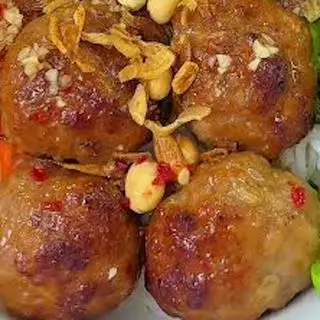 Thịt viên thêm - 5 viên - 40.000 ₫ tại Bún Thịt Nướng - Vạn Kiếp