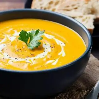 Súp kem bí đỏ chay - 80.000 ₫ tại Xanh & Xanh Chay (Green & Greener Vegetarian Cafe)  - Nội Khu Hưng Gia 2