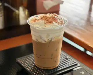 Cà phê kem muối - 30.000 ₫ tại Mì Trộn Indo, Matcha Latte & Phê Chạy - Hồ Thị Kỷ