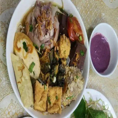 Quán Cô Út - Bún Riêu & Bún Thịt Nướng - Trương Đăng Quế - Bún/Phở/Mỳ/Cháo gần bạn