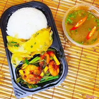 Hình ảnh Cơm Tôm Rang Hành Lá