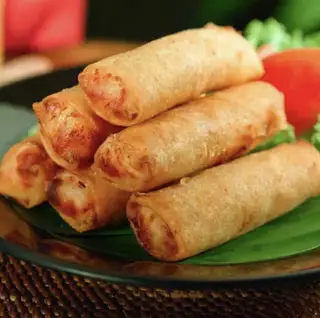 Chả giò chay phô mai - 30.000 ₫ tại Quán Cơm Chay Ngọc Linh - Xô Viết Nghệ Tĩnh