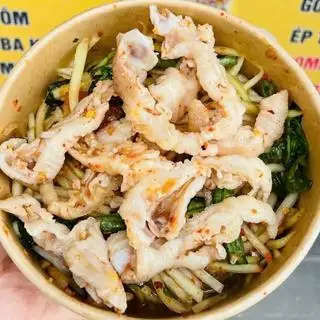 Hình ảnh Gỏi đu đủ chân gà