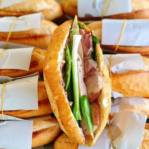 Hình ảnh Bánh Mì Sài Gòn - Phúc Tân