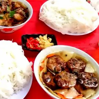 Hình ảnh Bún chả Hà Nội - chả lẫn