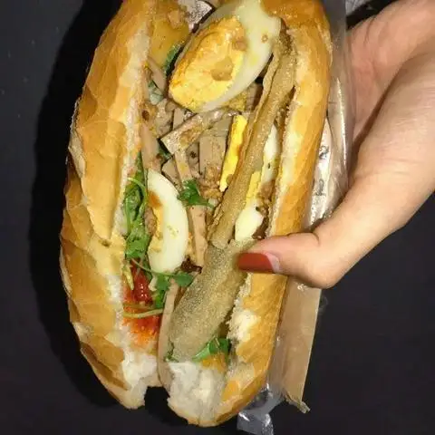 Tiến - Bánh Mì Bình Định & Bánh Cuốn Tây Sơn - Nguyễn Thái Sơn - Bánh Mì/Xôi gần bạn
