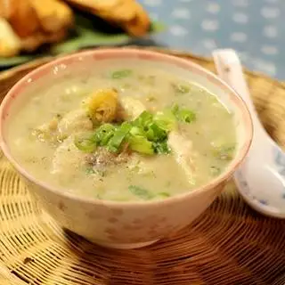Hình ảnh Cháo cá chép hạt sen không gia vị