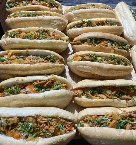 Hình ảnh Bánh Mì Dân Tổ - Ngõ Tự Do