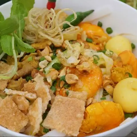 Mì Quảng Hoa - Hoàng Bật Đạt - Bún/Phở/Mỳ/Cháo gần bạn