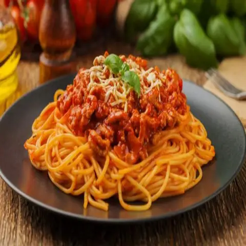  Cô Tư - Nui Sốt Bò Bằm, Mì Spaghetti & Cơm Chiên Bò Lúc Lắc - Chu Văn An  - Bún/Phở/Mỳ/Cháo gần bạn