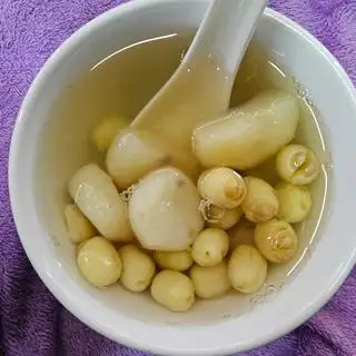 Combo củ năng hạt sen - chè bạch quả - 76.000 ₫ tại Sâm Bổ Lượng 399 - Nguyễn Đình Chiểu