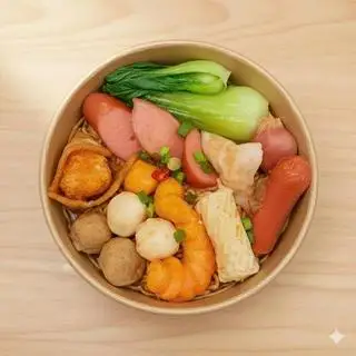 Hình ảnh Mì - rau củ - 5 viên - 2 mực - 2 hồ lô - 2 sủi cảo - 1 nem chua - 3 trứng cút - bò khô
