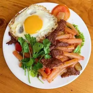 Nui xào bò trứng - 50.000 ₫ tại Bún Xào & Mì Xào - Phạm Ngọc Thạch