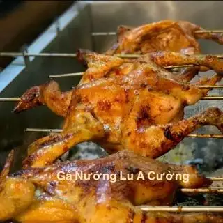 Hình ảnh Gà Nướng Lu Mắm Nhĩ ( Không cay- kèm 6 bánh bao)