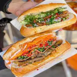Bánh mì Cá Hộp - 20.000 ₫ tại Bánh Mì Bé Kẹo - Điện Biên Phủ