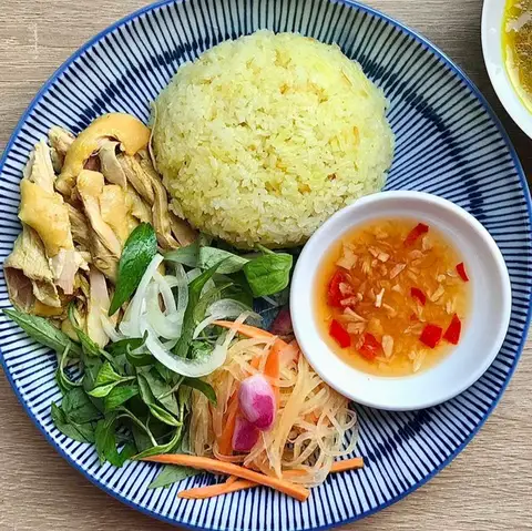 Hình ảnh Cơm Gà Như Ý - Láng Le Bầu Cò