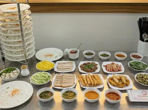 Bánh Ướt Ban Mê Vy Hương - Cao Thắng - Món truyền thống/Đặc sản gần bạn