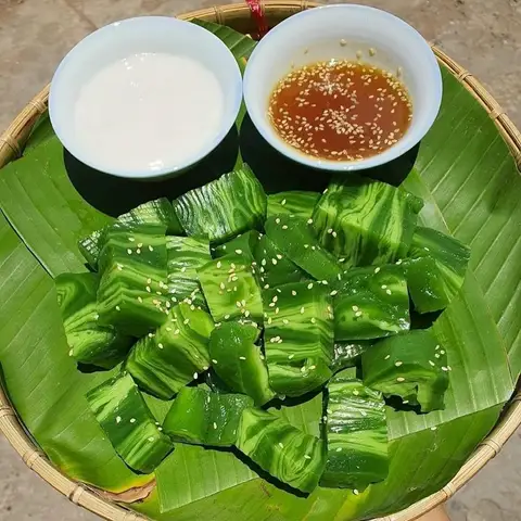 Solar Food - Bánh Đúc Gân Lá Dứa & Bánh Chuối Hấp - Bến Vân Đồn  - Món truyền thống/Đặc sản gần bạn