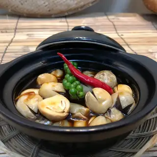 Nấm rơm kho tiêu - 65.000 ₫ tại Quán Chay Chí Cao - Phan Văn Trị
