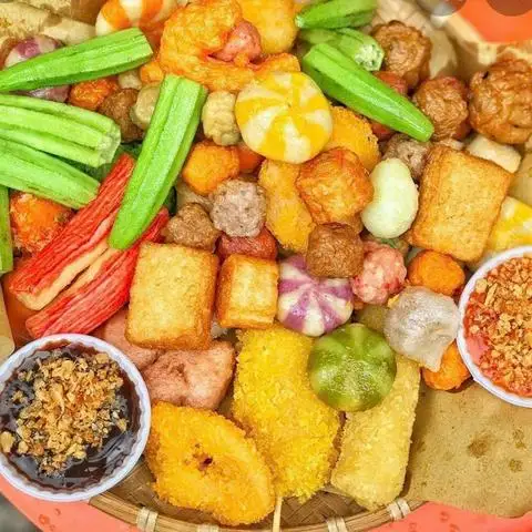 Trinh Cá Viên - Xóm Chiếu - Ăn vặt gần bạn