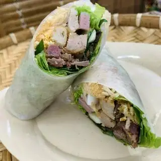 Bánh cuốn đặc biệt - 45.000 ₫ tại Đặc Sản Quê Nẫu - Bánh Cuốn Bình Định, Nem Nướng & Tré Trộn - Phan Văn Trị