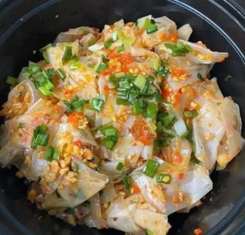 Hình ảnh Bánh tráng Trộn Phơi Sương & Tré Trộn Hữu Nhân - Nguyễn Duy Cung