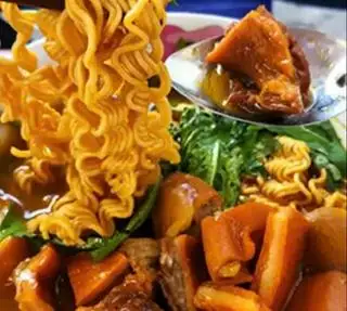 Phá lấu mì gói - 50.000 ₫ tại Phá Lấu Bò - Bếp Nhà Sóc - Hòa Hưng
