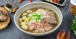Phở em bé - 35.000 ₫ tại Quán 68 - Phở, Bún Bò & Mì Vịt Tiềm - Nguyễn Văn Vịnh