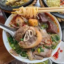 Bún Bò Giò heo, Nạm, Chả - 65.000 ₫ tại Bún Bò Lý Trang - Quốc Hương