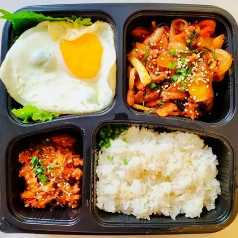 Hình ảnh Cô Tư - Cơm Phần & Cơm Tấm - Đường Số 3