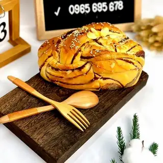 Bánh cúc đậu đỏ - 40.000 ₫ tại Bánh Kem Phương Loan Quận 1 - Cống Quỳnh
