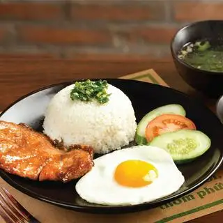 Hình ảnh Cơm tấm sườn trứng