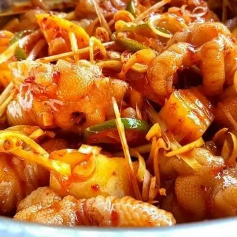 Hình ảnh Linh Chi Fami - Tré Trộn, Chân Gà Rút Xương & Sinh Tố - Gò Cát