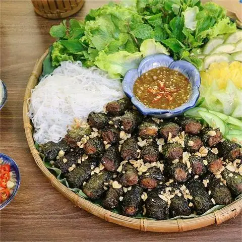 Hình ảnh Bếp Nhà Nguyễn Nhung - Bò Lá Lốt - Khu Dân Cư Phú Xuân