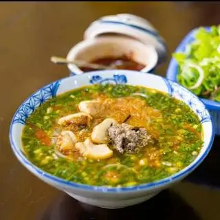 Bún riêu tóp mỡ (chưa bao gồm topping) - 35.000 ₫ tại Bún Riêu Tóp Mỡ Cô Hương Béo - Nguyễn Gia Trí
